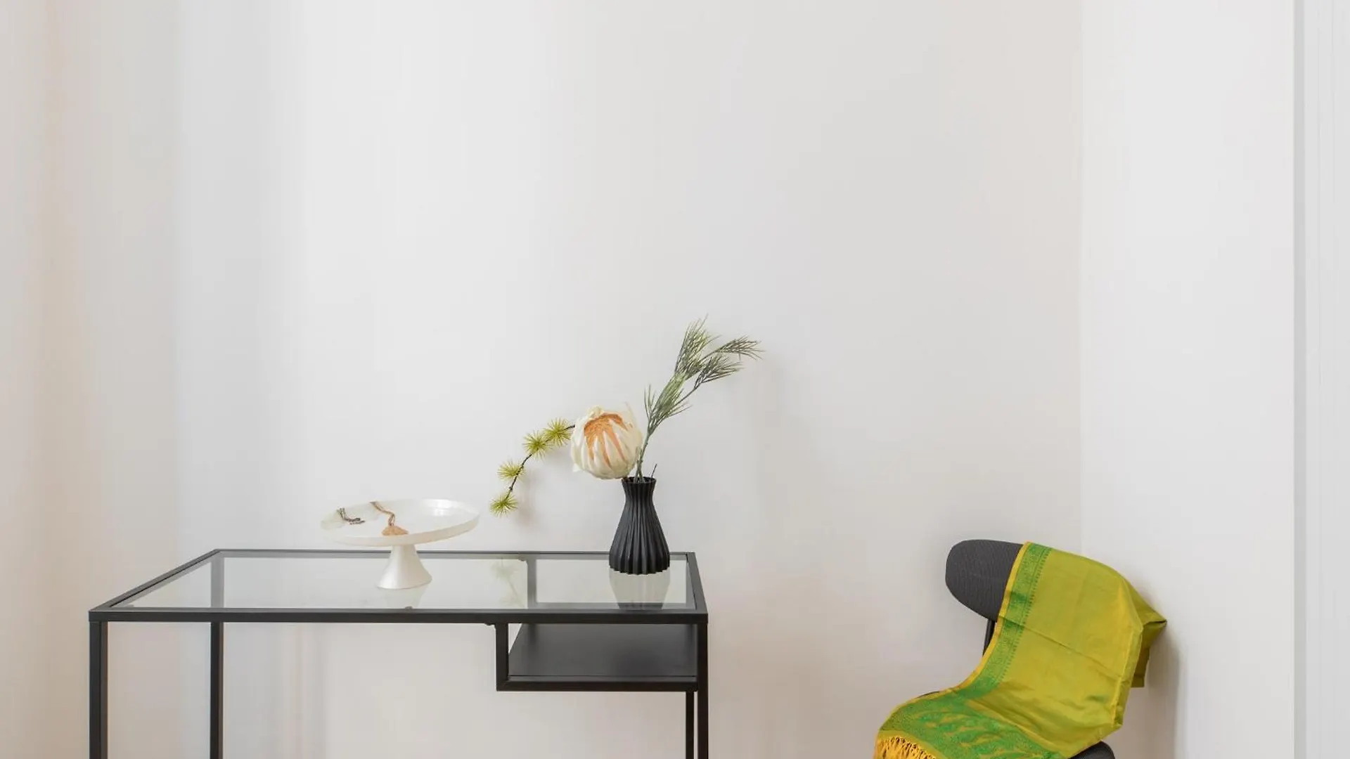 Iflat Bright Brand New 3-Bedroom Apt In Monti Rom