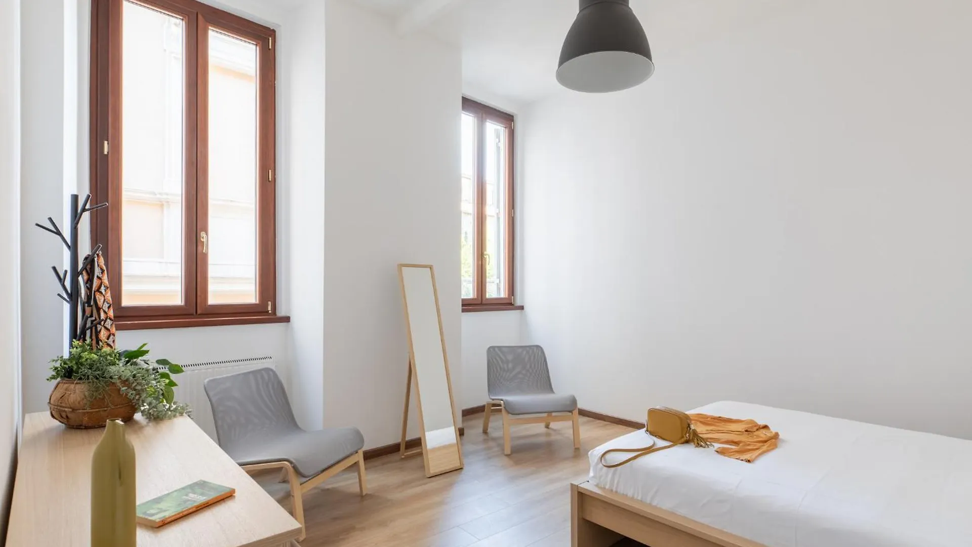 Iflat Bright Brand New 3-Bedroom Apt In Monti Rom 0*,  Italien